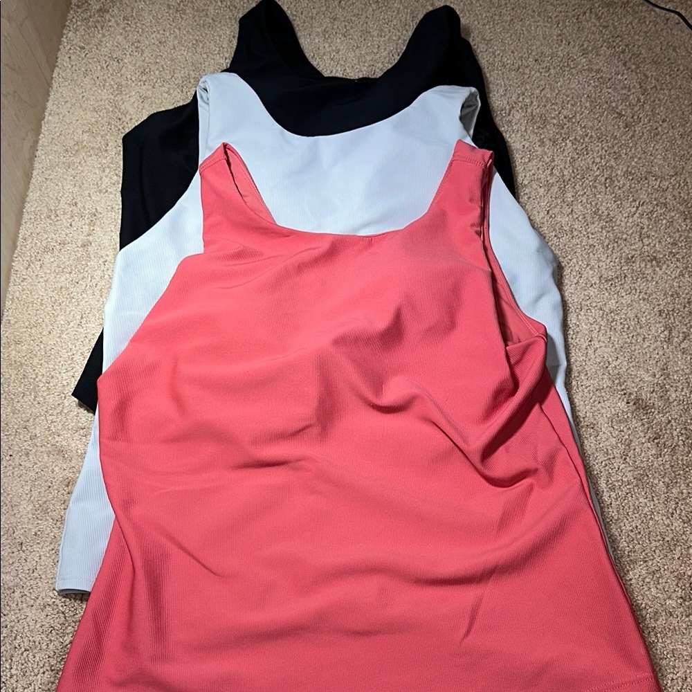 32 Degrees Cool Women's Work-out Bra Tank Tops-Black, Light Gray & Coral